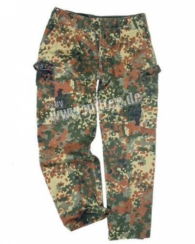 Pantaloni flecktarn (surplus militar)